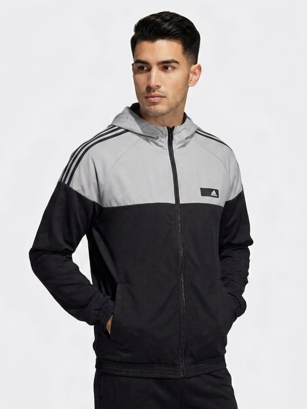 724 Adidas Men’s Black and White Colorblock Track Jacket Hoodie Size Small